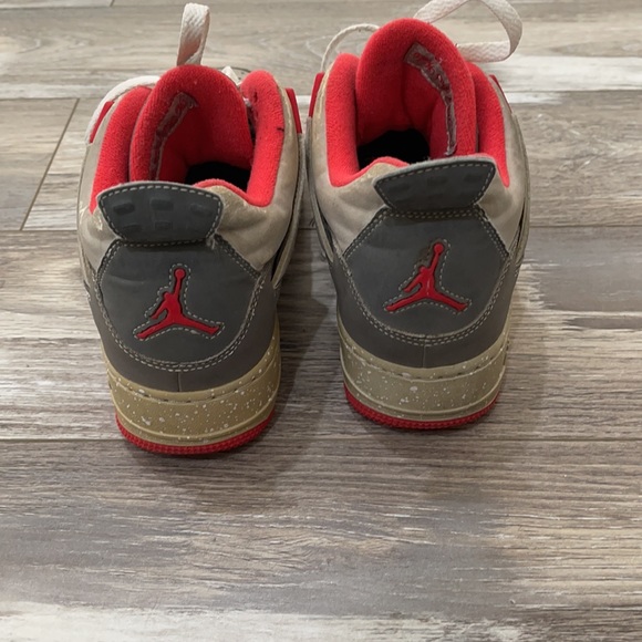 Air Jordan - Picture 3 of 5